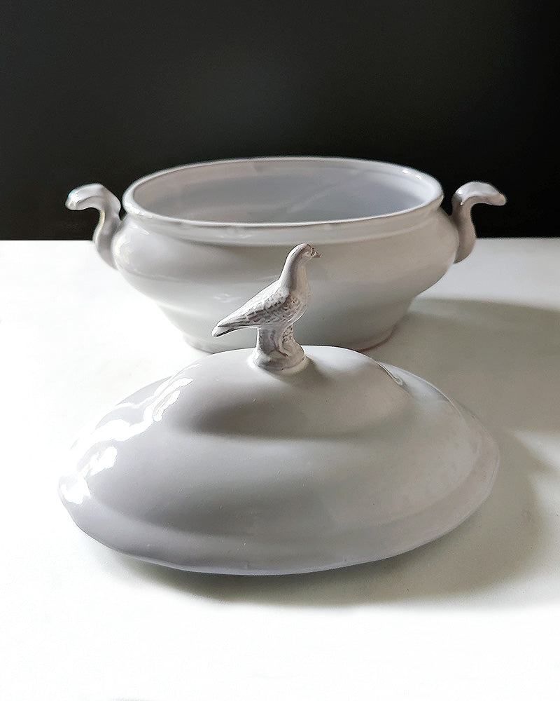 LIGHT GREY TUREEN No. 1