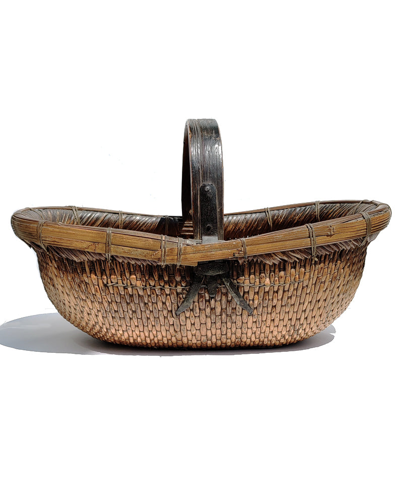 CHINESE WOVEN GATHERING BASKET No. 1