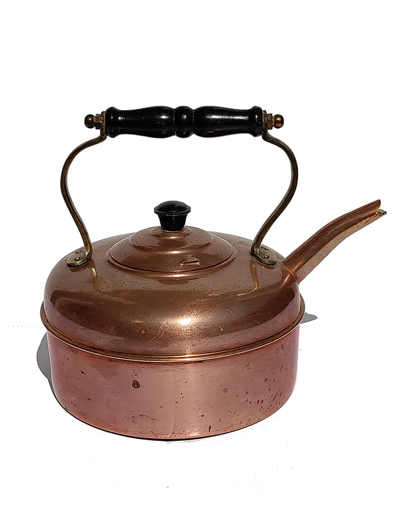 VINTAGE ENGLISH COPPER KETTLE