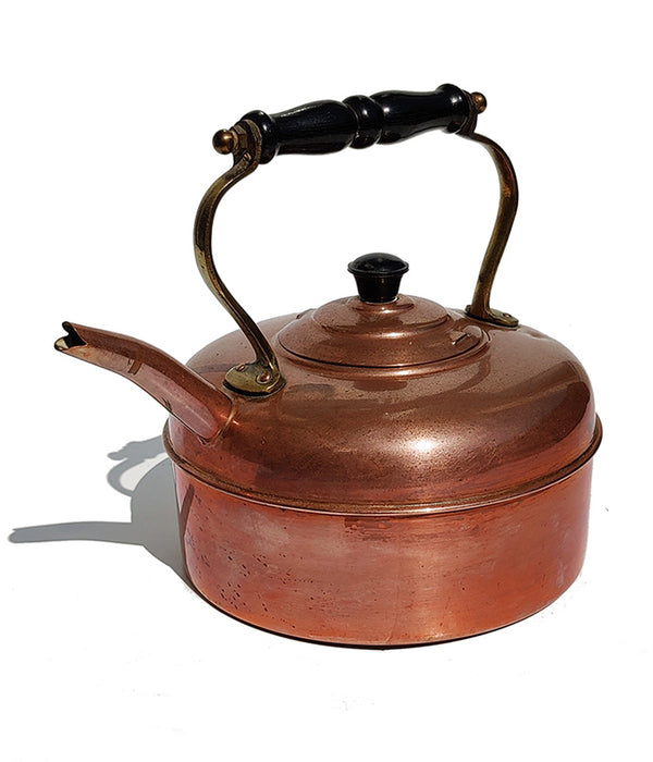 VINTAGE ENGLISH COPPER KETTLE