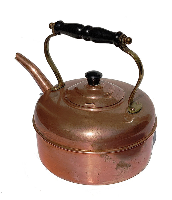 VINTAGE ENGLISH COPPER KETTLE