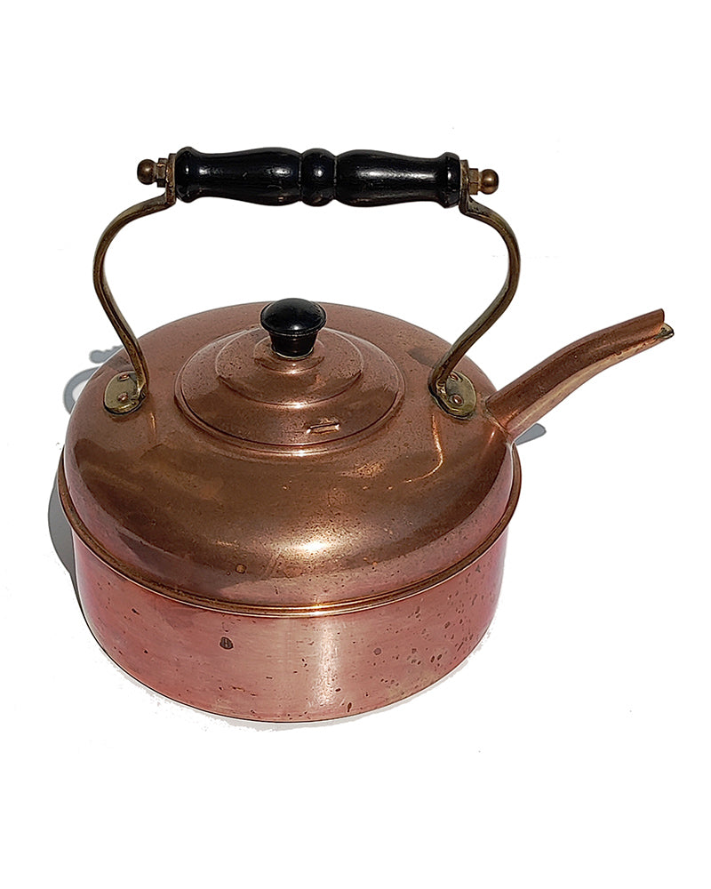 VINTAGE ENGLISH COPPER KETTLE