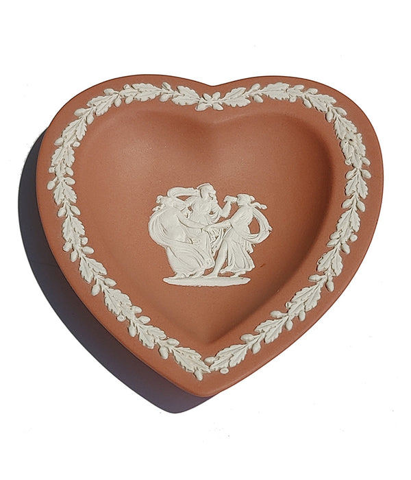 WEDGWOOD JASPERWARE TERRACOTTA HEART SHAPED TRAY