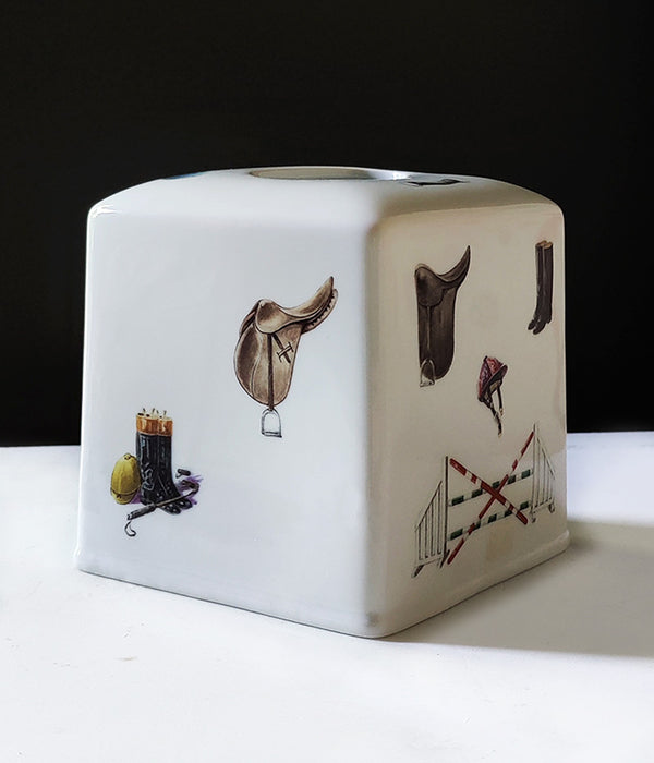 THE HUNTSMAN TISSUE BOX HOLDER