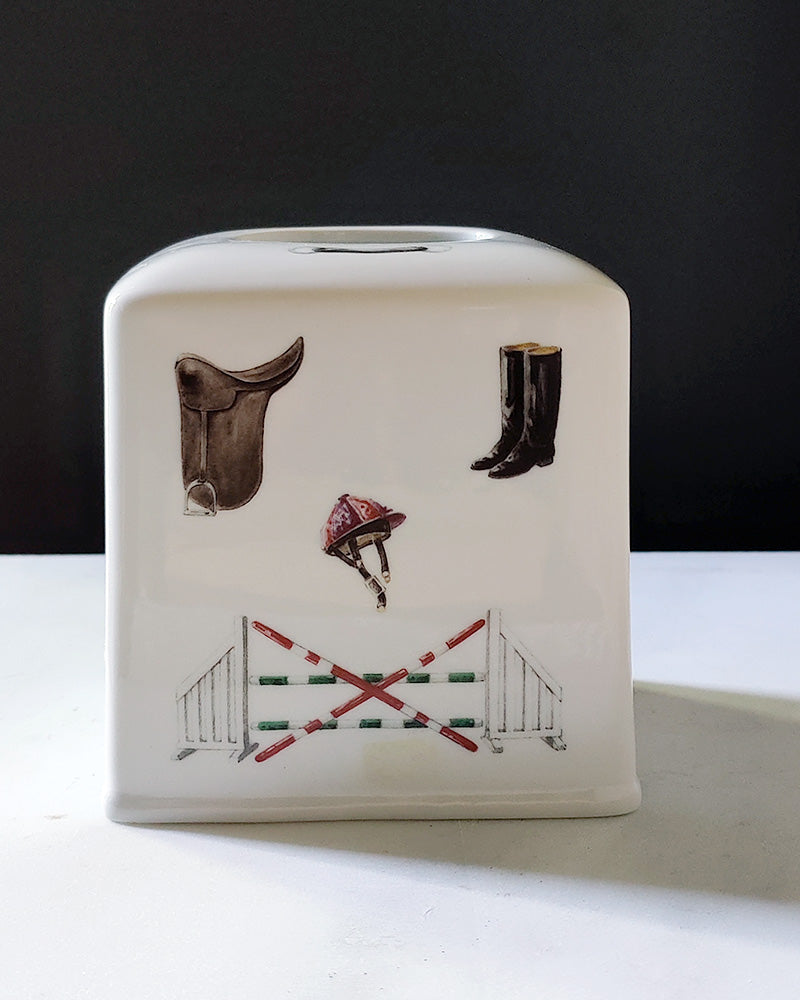 THE HUNTSMAN TISSUE BOX HOLDER