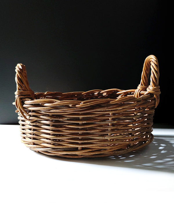 OVAL BASKET WITH HANDLES