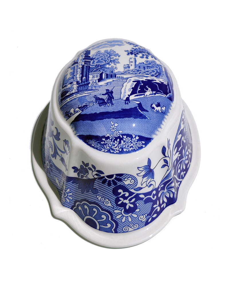 Spode Blue Italian gourmet jelly mould in blue and white side view