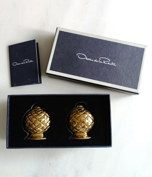 OSCAR DE LA RENTA QUILTED  SALT & PEPPER SHAKERS