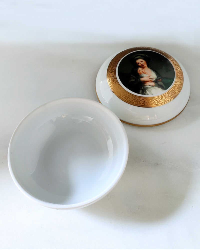 PORCELAIN ROUND BOX