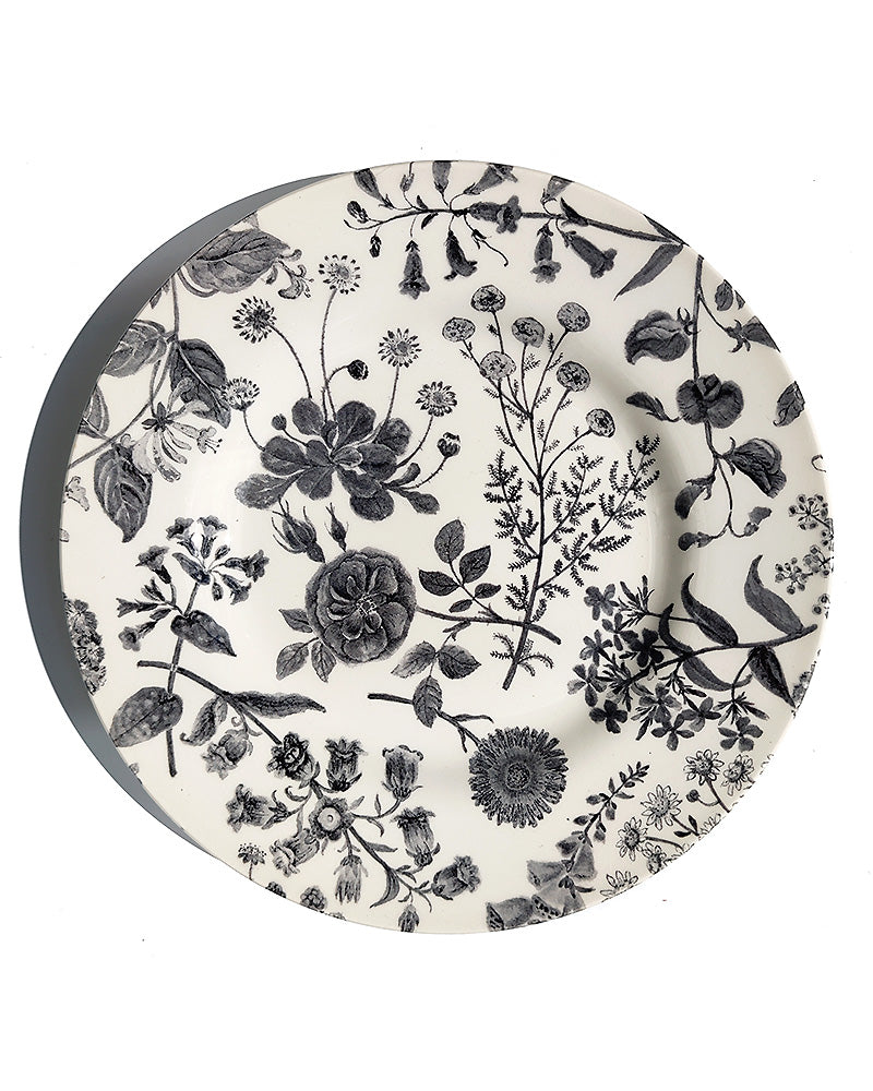 HEDGEROW BLACK SALAD PLATE