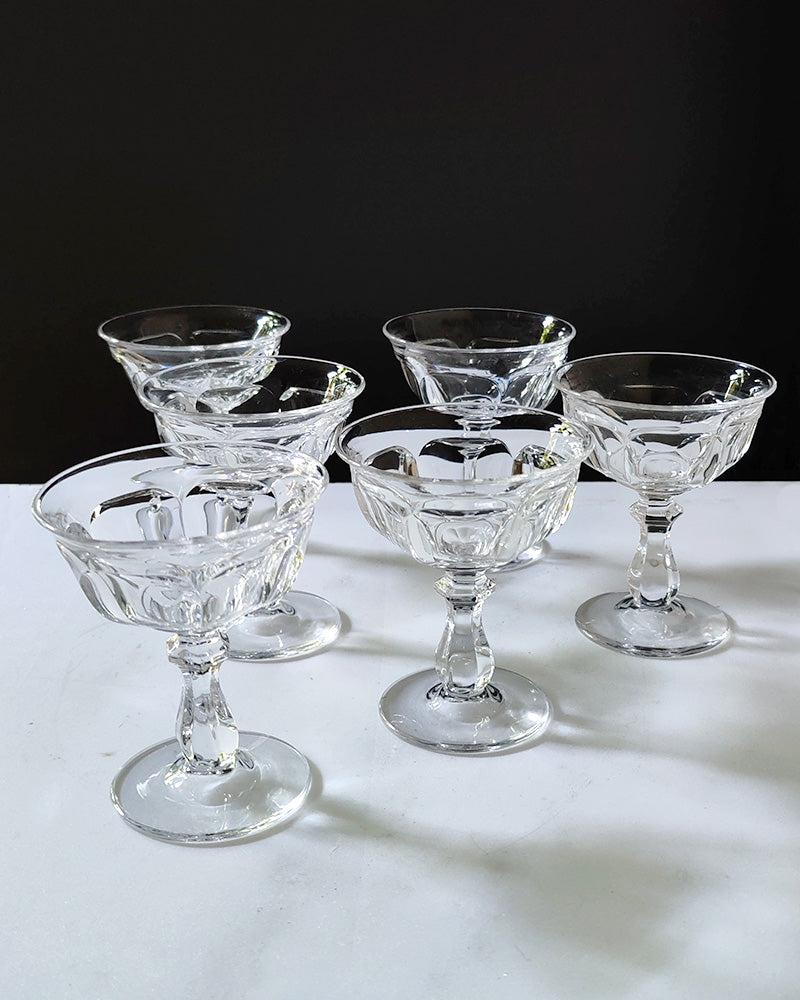 OLD WILLIAMSBURG SHERBET GLASSES Set