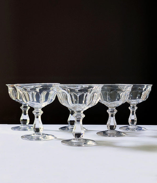 OLD WILLIAMSBURG SHERBET GLASSES Set