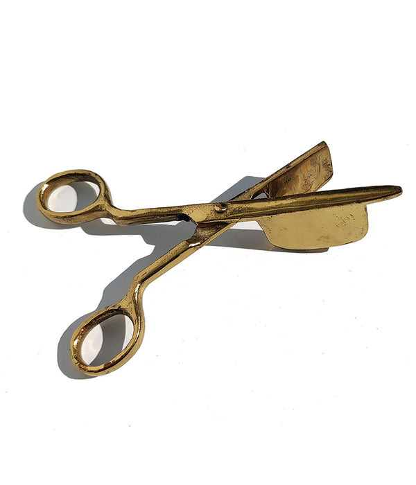 BRASS CANDLE SNUFFER