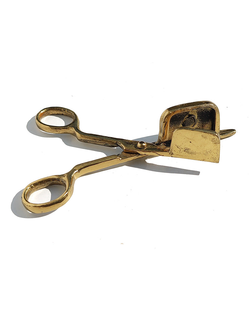 BRASS CANDLE SNUFFER