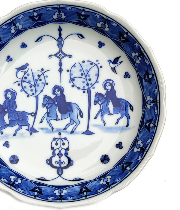 JAPANESE BLUE AND WHITE PLATE