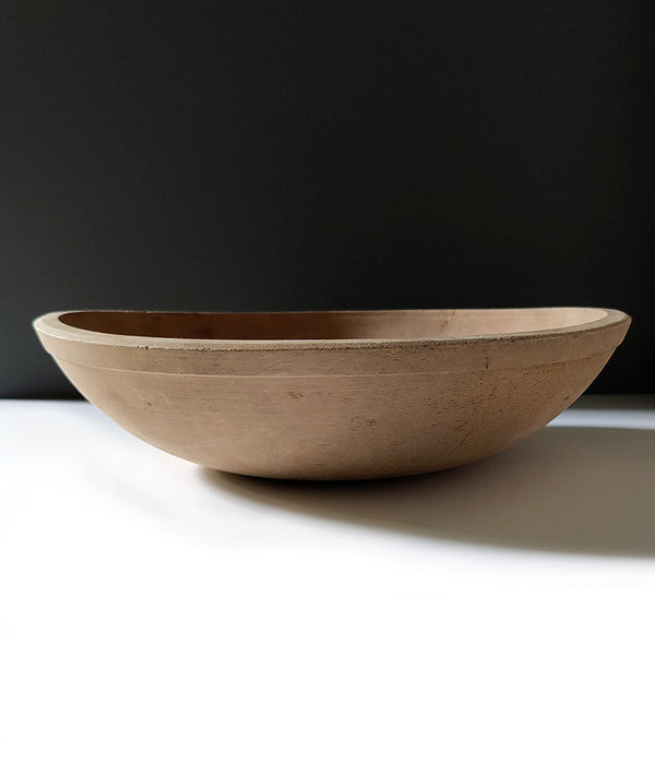 VINTAGE ROUND WOODEN BOWL No. 2