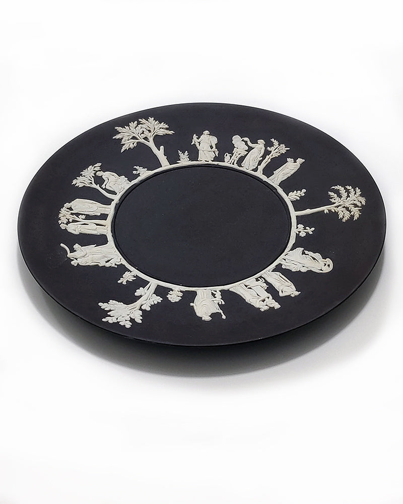 WEDGWOOD JASPERWARE BASALT CAKE PLATE