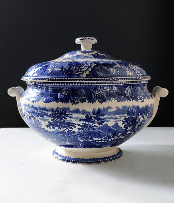 WEDGWOOD LANDSCAPE TUREEN